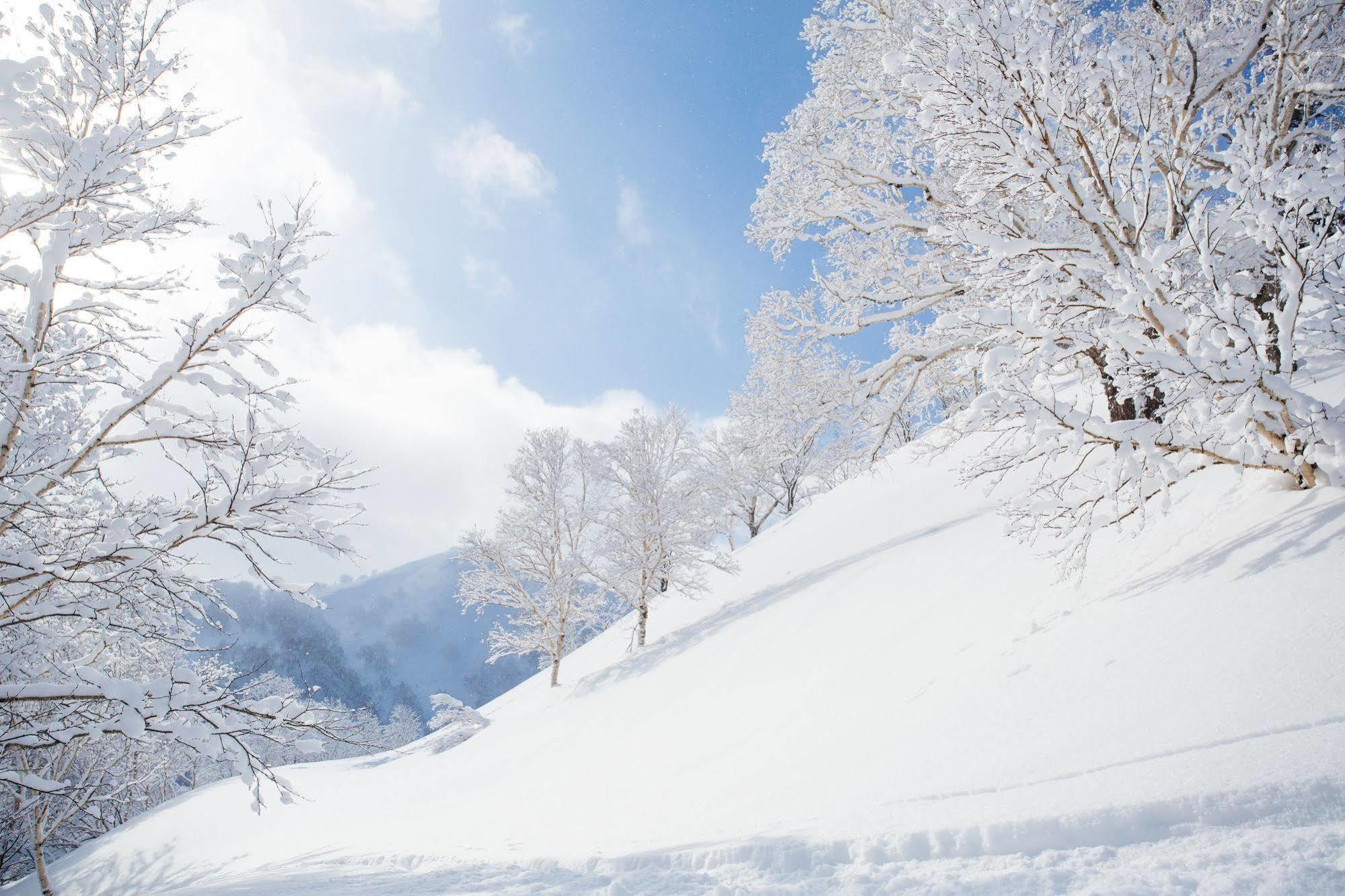 Moorea Lodge Niseko Hirafu Екстер'єр фото