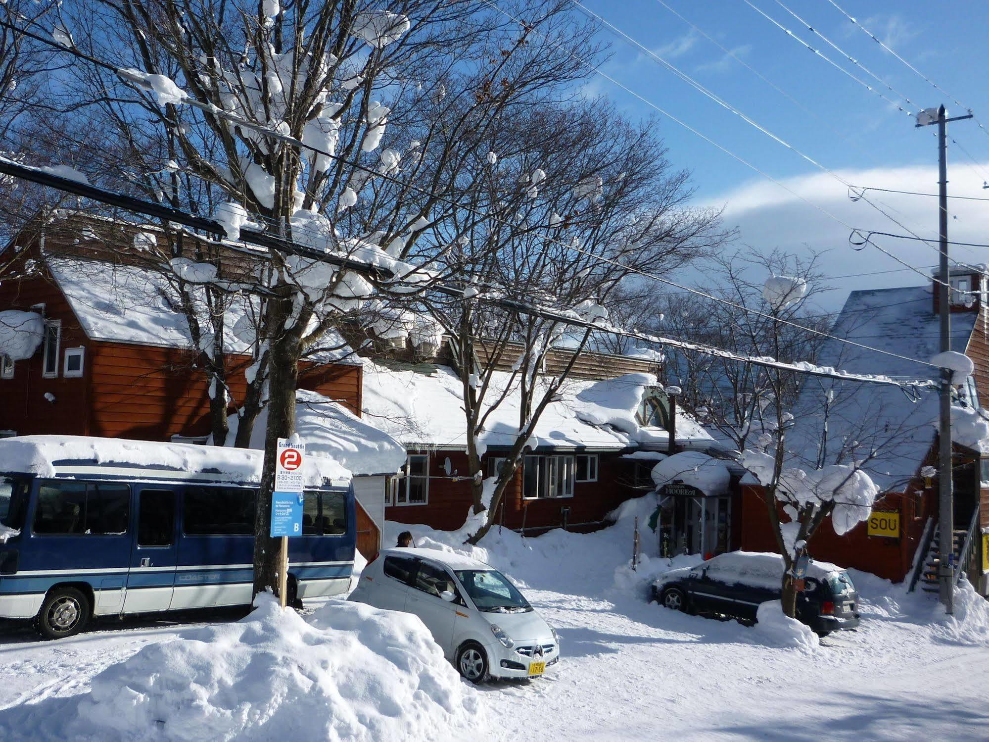 Moorea Lodge Niseko Hirafu Екстер'єр фото